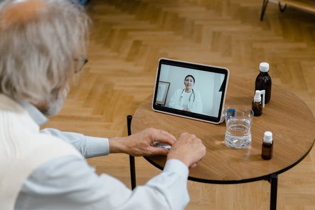 5 Firms That Reduce Automation Costs for Retail Pharmacies