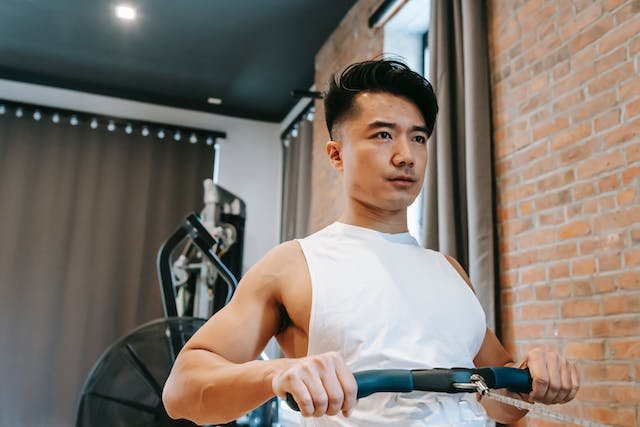 9 Compelling Reasons Rowing Is an Excellent Workout