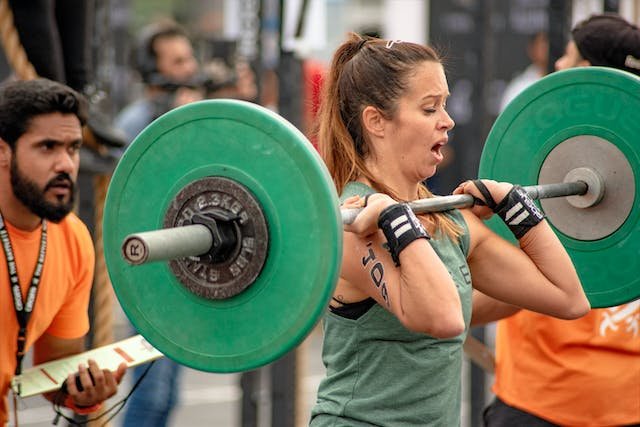 Beyond Reps and Sets: The Exciting Realm of Competitive Weightlifting