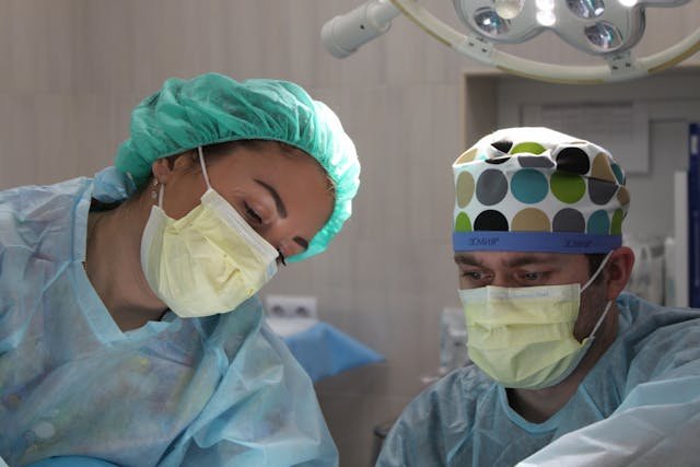 How Diet Impacts Cosmetic Surgery Outcomes