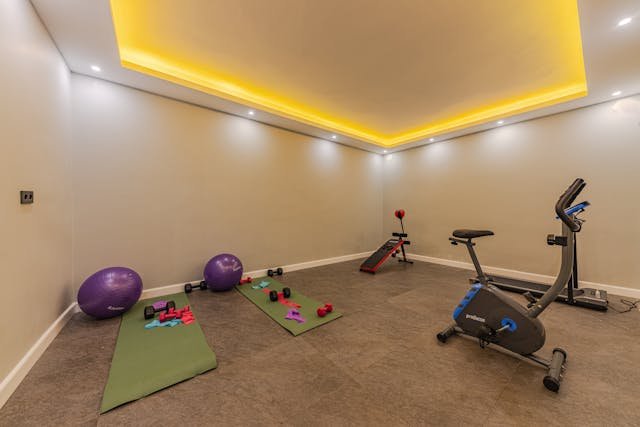Creating a Simple Home Gym for Long