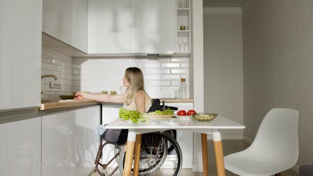 Choosing the Right Narrow Wheelchair for You