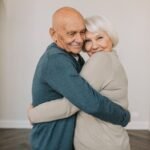 Choosing the Ideal Cozy Environment for Aging Loved Ones
