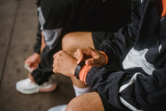 How Wearables Will Transform Personal Fitness Goals by 2025