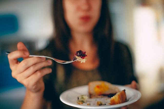 Enhancing Emotional Wellness in Eating Disorder Treatment via Fitness, Nutrition, and Self