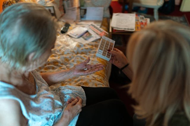 Navigating the First Month of Memory Care: Transition Expectations