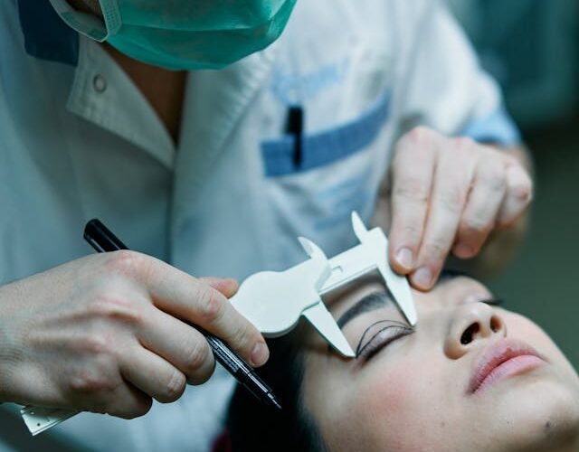 Blepharoplasty Explained: A Guide to Eyelid Surgery