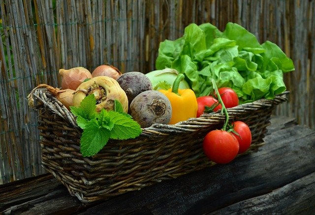 The Ideal Gift: Healthy Food Baskets