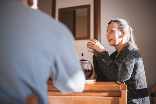 The Importance of Staying Warm for Elderly Health in Winter